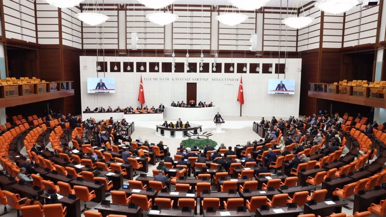 37 dokunulmazlık dosyası Meclis'te
