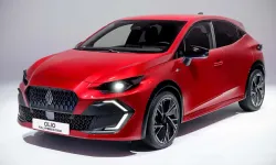 Renault Clio Yenilendi: Daha Büyük, Daha Güçlü, Daha Teknolojik