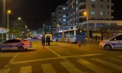 Cadde ortasında silahlı kavga!