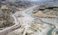 1500 yıllık tarihi köprü sular altında kaldı