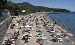 Sezon açıldı: Plaja giriş 2 bin liradan başlıyor