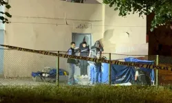 Eşiyle ilişkisi olduğundan şüphelendi, eniştesini ve kardeşini tabancayla vurdu