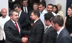 Bakan Tekin, öğretmen adaylarıyla buluştu