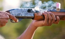 Pompalı tüfekli kavga: 1'i çocuk 3 yaralı
