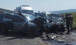 Ardahan'da zincirleme kaza: 3 ölü, 4 yaralı