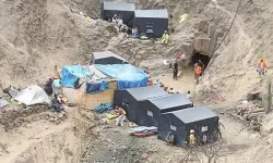 Sudan'da altın madeni göçtü: 15 ölü