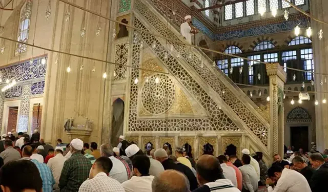 26 Eylül 2025 Cuma Hutbesi: "Peygamberimiz, Cami ve Namaz"
