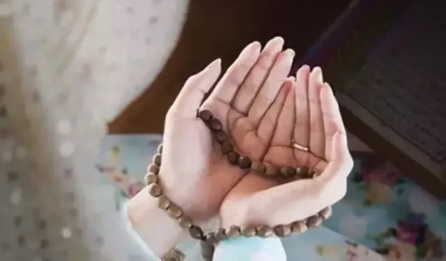 Cuma günü için Yapılması Önerilen Tespih ve Zikirler
