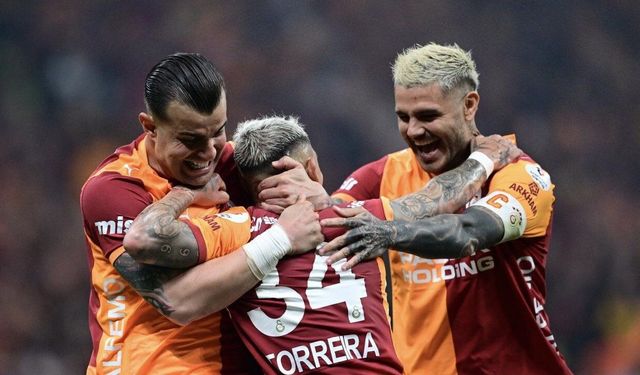 Galatasaray, Fenerbahçe'ye gol oldu yağdı