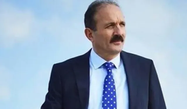 MHP'li Belediye Başkanı partisinden istif etti