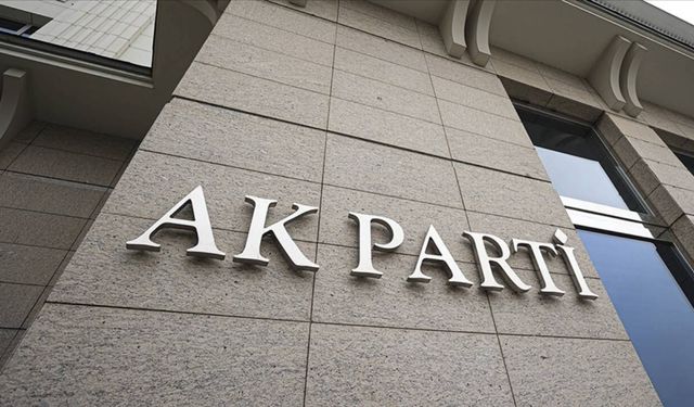 AK Parti, belediye başkan adaylarını duyurdu