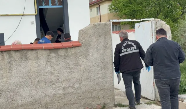71 yaşındaki kadın banyoda ölü bulundu