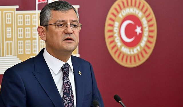 Özgür Özel, CHP Grup Başkanı oldu