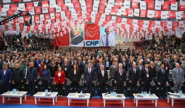 CHP’nin Kurultay Davası ertelendi
