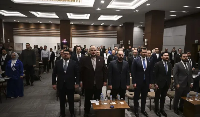 Türkiye Buz Hokeyi Federasyonu Başkanı yeniden Halit Albayrak oldu