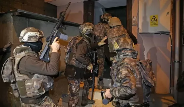 23 ilde zehir tacirlerine eş zamanlı operasyon!
