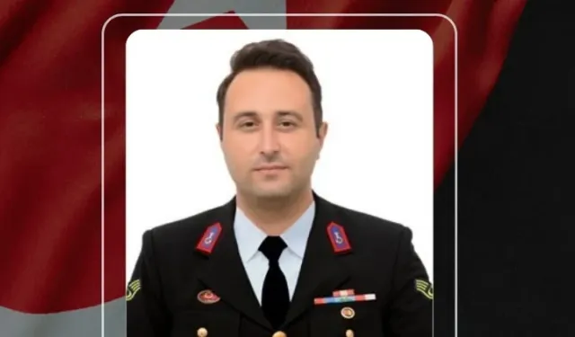 Kahreden haber: Otomobilin çarptığı jandarma astsubay, şehit oldu