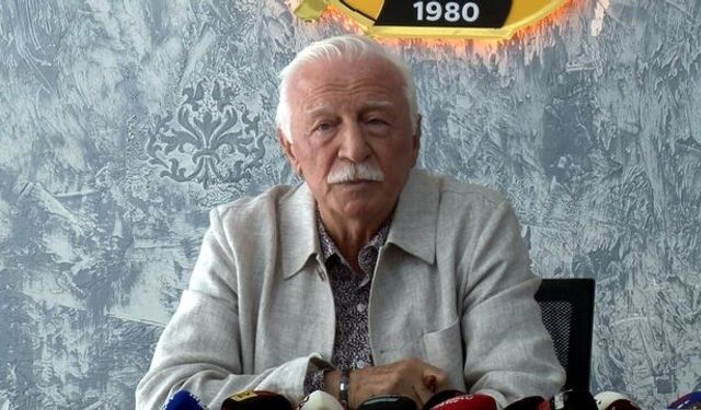 CHP'li eski İl Başkanı Kemal Nakipoğlu partisinden istifa etti