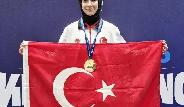 Özlem Melek Korkmaz, Dünya şampiyonu oldu