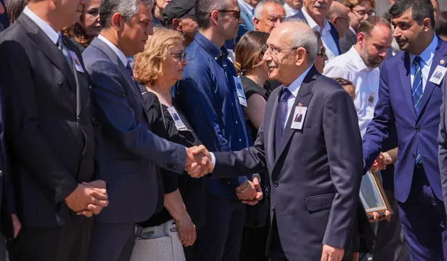 Kılıçdaroğlu ve Özgür Özel ilk kez karşı karşıya
