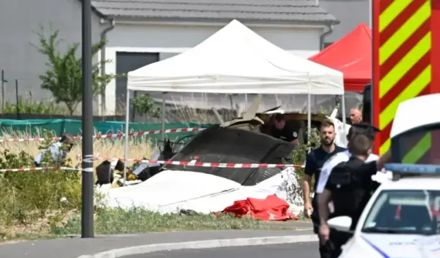 Fransa'da uçak düştü: Çok sayıda ölü var