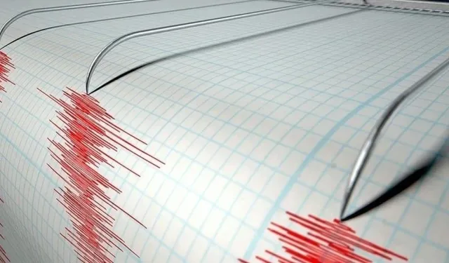 Pakistan'da 5,4 büyüklüğünde deprem