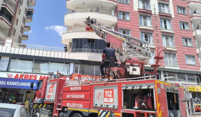 Mardin'de apartmanda korkutan yangın: 3'ü çocuk 7 kişi dumandan etkilendi