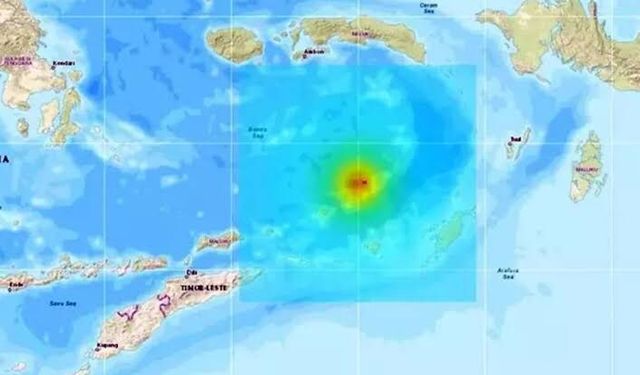 Endonezya'da 6,2 büyüklüğünde deprem!