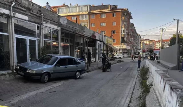 Kıraathanede silahlı kavga: Yaralılar var