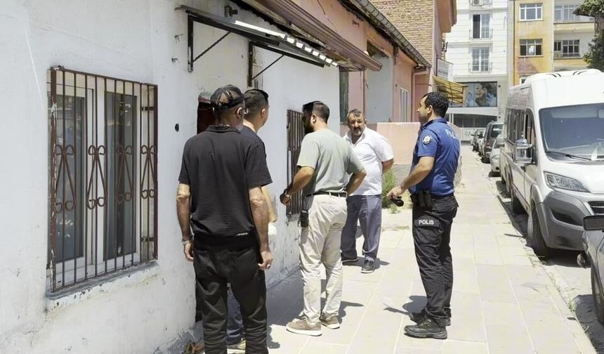 37 yaşındaki şahıs evinde ölü bulundu